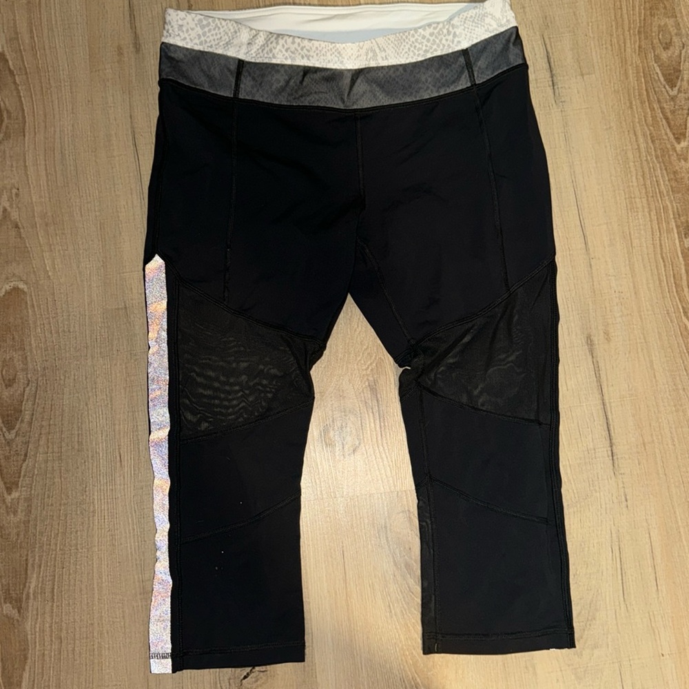 Lululemon capri leggings | size 10